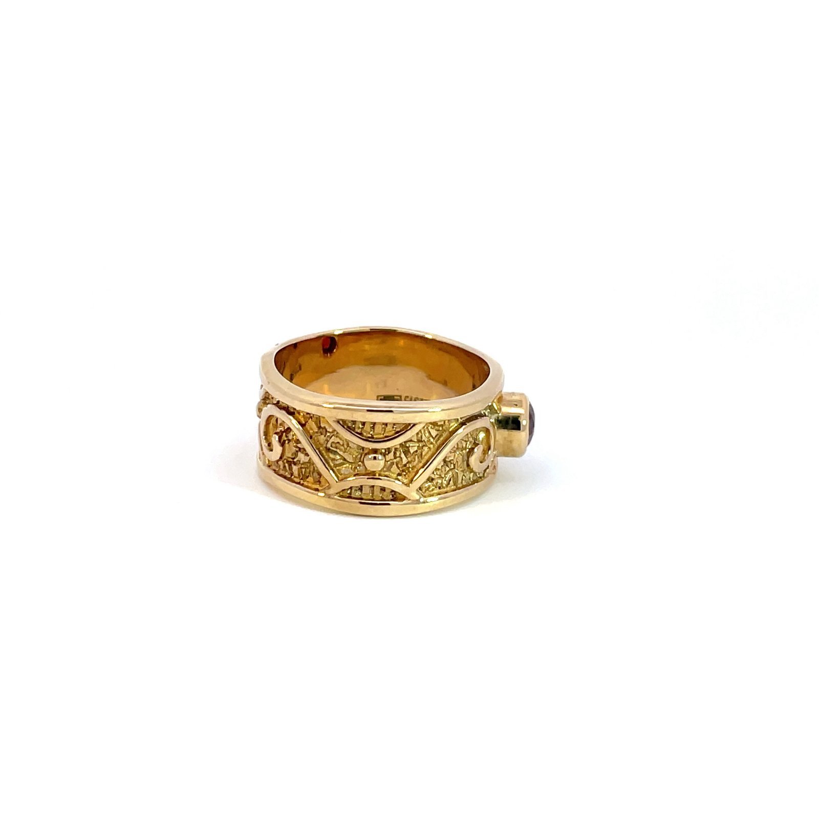 9K Yellow Gold Ring with Round Garnet 0.50 Carat - Image 2