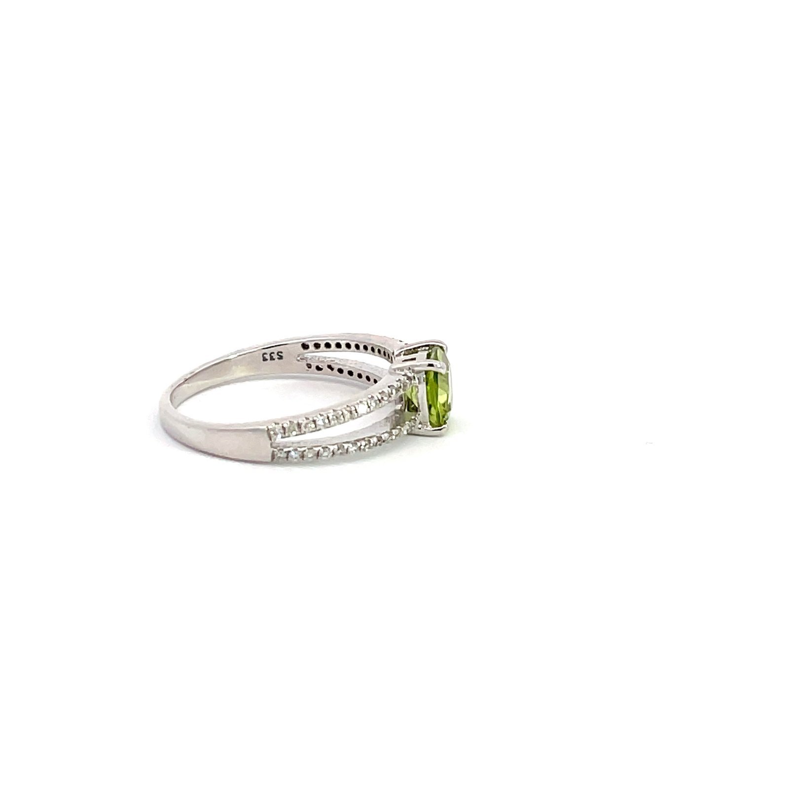 9K White Gold Ring with Peridot 0.94 Carat and 60 Round Diamonds TDW 0.18 Carat - Image 3