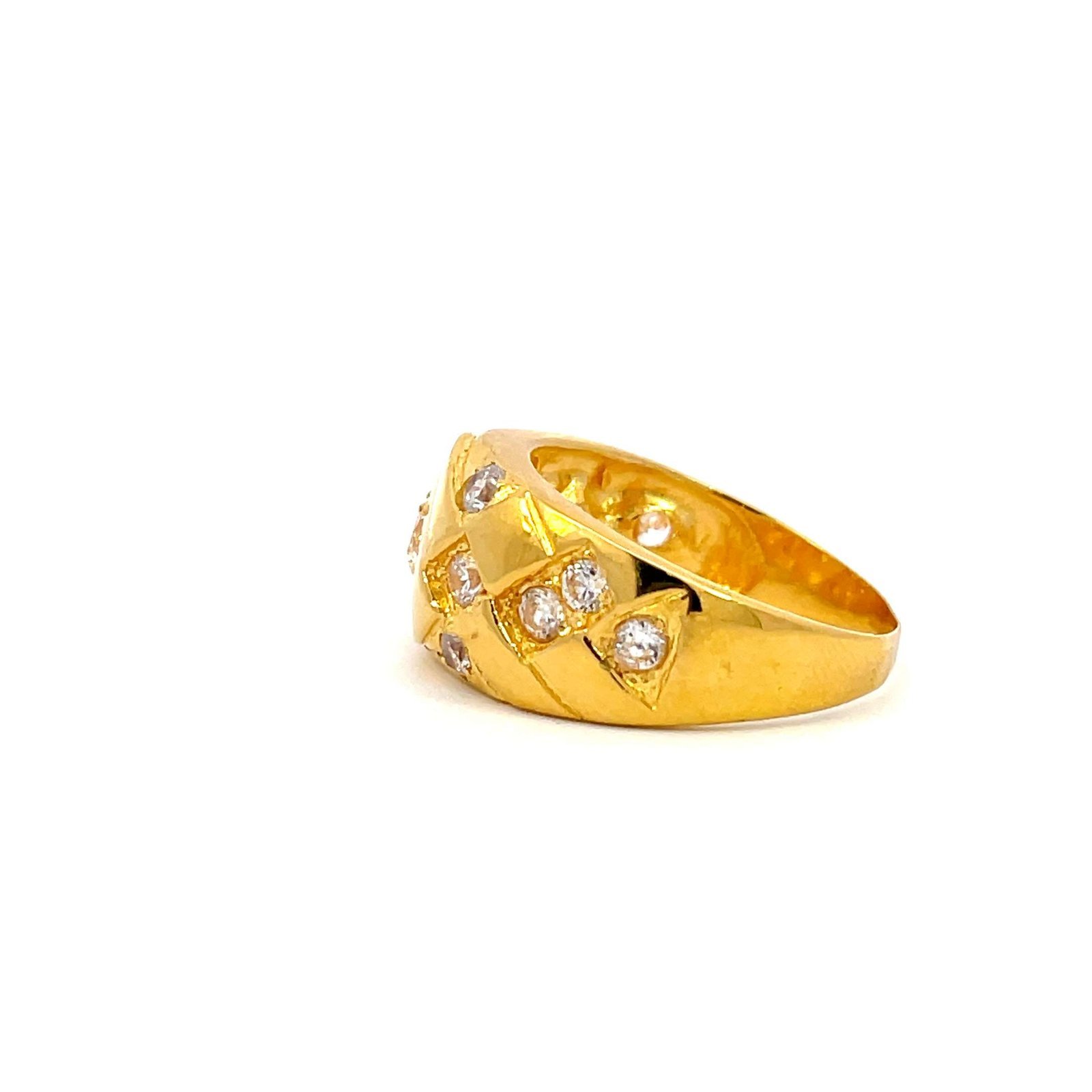 22K Yellow Gold Men’s Dome style Ring with Cubic Zirconia (Ring size V) - Image 2