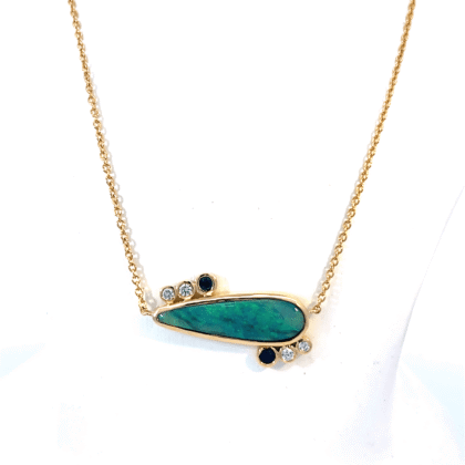 18K Yellow Gold Necklace with Opal, Sapphire and Diamonds