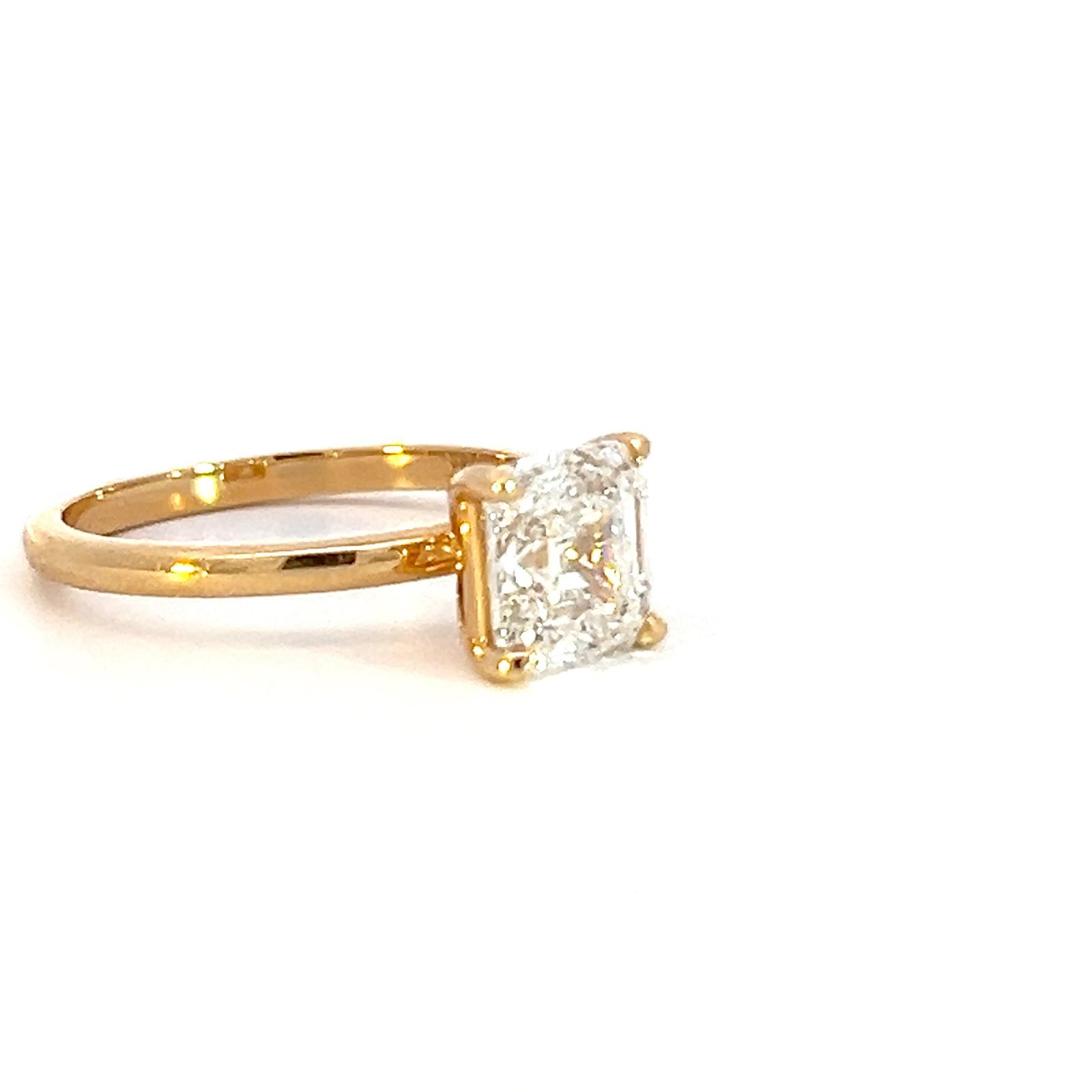 18K Yellow Gold Ring with Lab Grown Asscher Diamond 2.04ct - Image 2