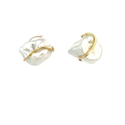 18K Yellow Gold Earrings with South Sea Keshi Pearls