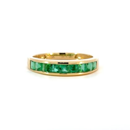 14K Yellow Gold Ring with 9 Princess cut Emeralds TCW 1.0 Carat